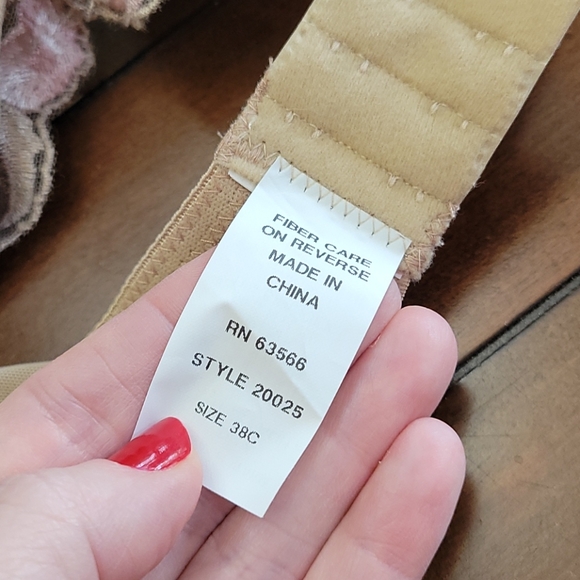 ๐ SEXY EMBROIDERED BRA - Picture 9 of 10